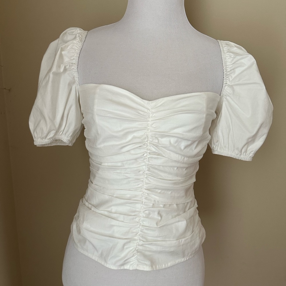 NWOT Reformation size 2 Radish top in White cotton